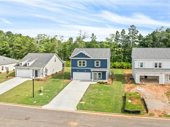 390 Gray St, Opelika, AL 36801