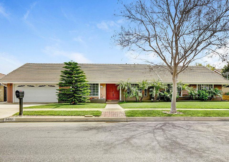 1st image of 9407 Lemon Ave