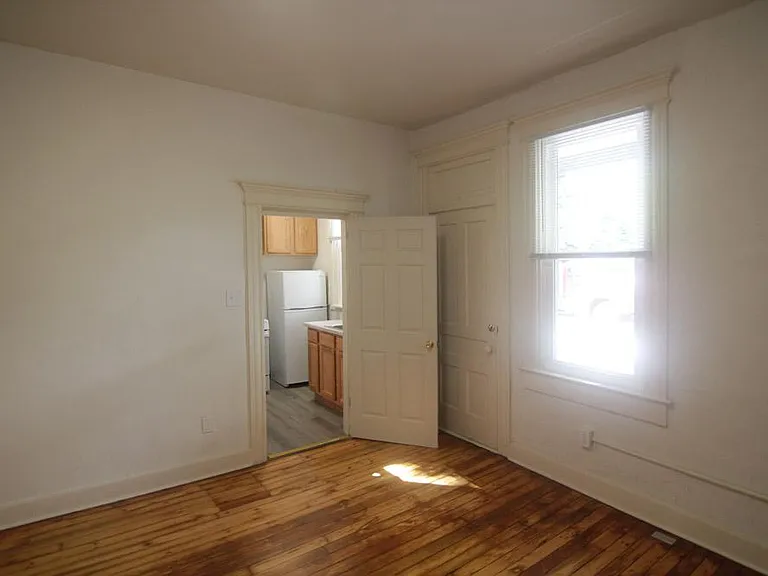 424 Franklin Ave #1 — Photo 7