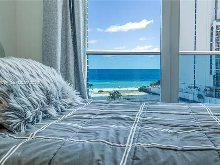 17550 Collins Ave #703 — Photo 33