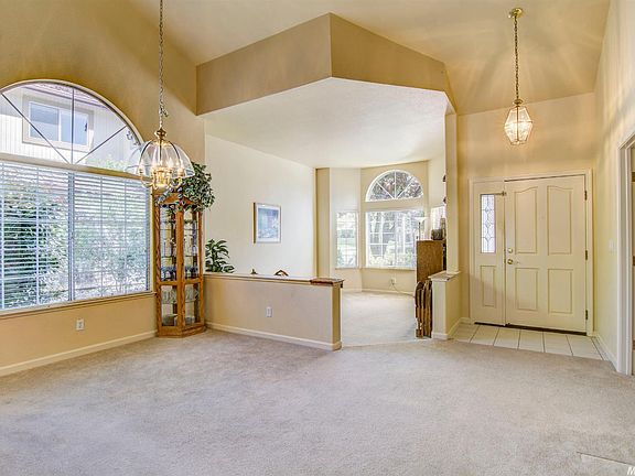 4th image of 2910 Tilden Dr