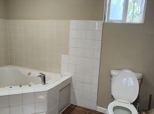 22700 Oxnard St #ADU, Woodland Hills, CA 91367