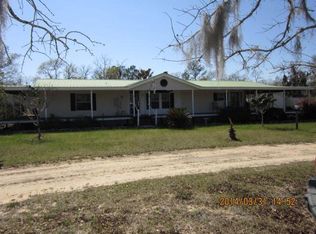 472 Goshun Creek Rd, Chipley, FL 32428