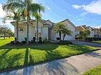 Sarasota 3BR 3BA, Look no further! This is the largest floor