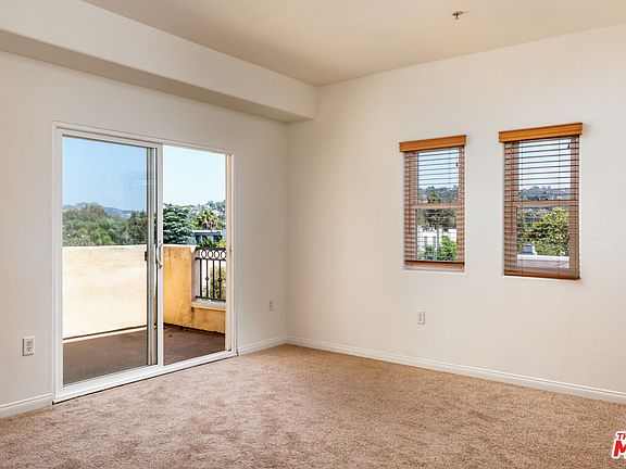 4th image of 4297 Coldwater Canyon Ave APT 9