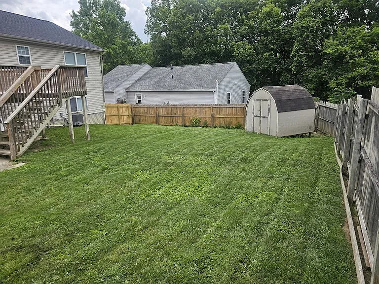 3352 Meadow Gold Dr — Photo 5