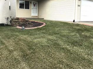 505 Sapphire Cir, Dubuque, IA 52001