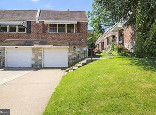 926 Kendrick St, Philadelphia, PA 19111