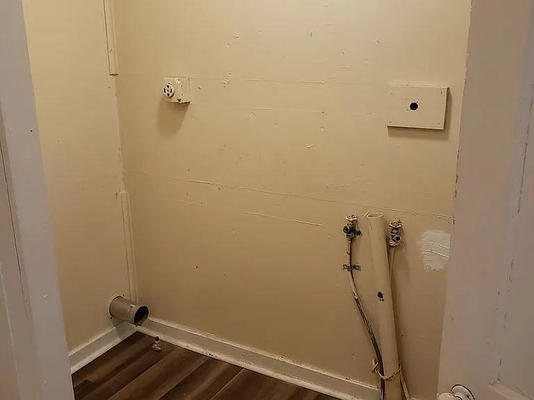 115 North Ave — Photo 5