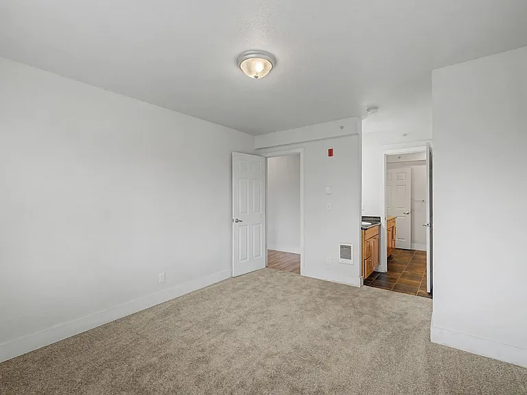 1177 Harrington Ave NE — Photo 17