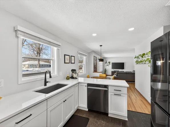 10319 Nicollet Ave S, Bloomington, MN 55420