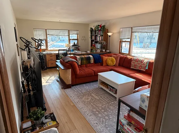 1005 S Brooks St APT 1, Madison, WI 53715