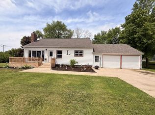 1001 Sunset Dr, Gowrie, IA 50543