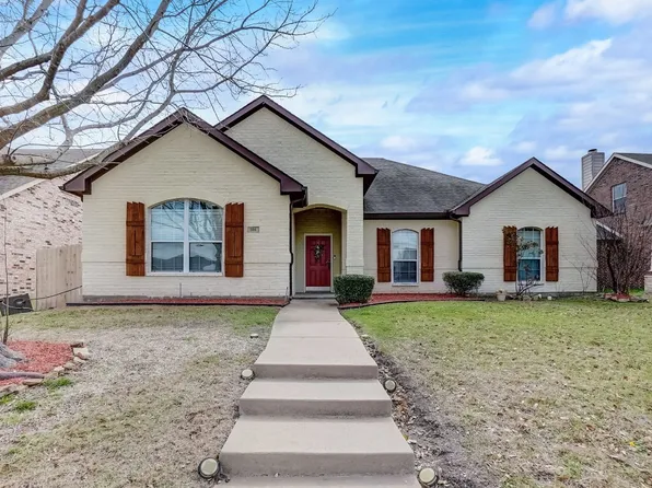 106 Harvest Hill Ln, Red Oak, TX 75154