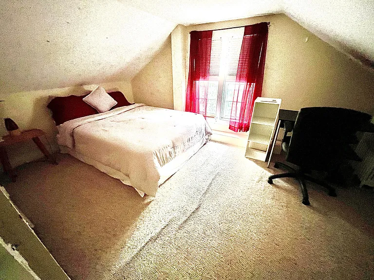 327 Spring St #2R — Photo 10