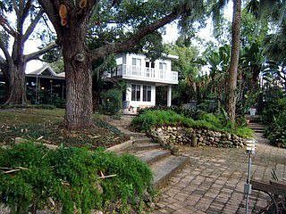 2nd image of 974 Bayshore Dr