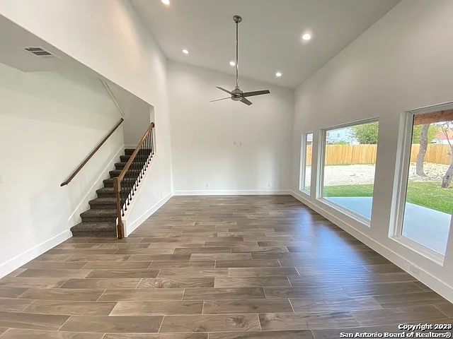 2126 Village Pkwy — Photo 21