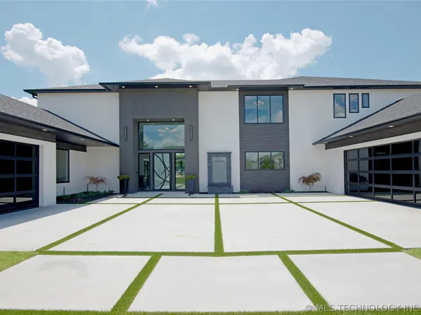 3576 W 77th St S, Tulsa, OK 74132