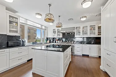 Rented by Engel & Völkers New York City