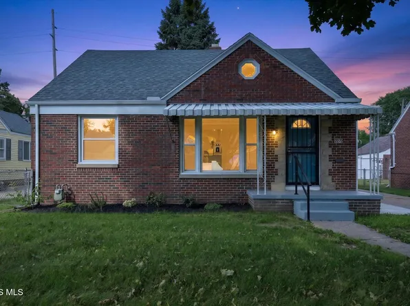 2272 Westmonte Rd, Toledo, OH 43607