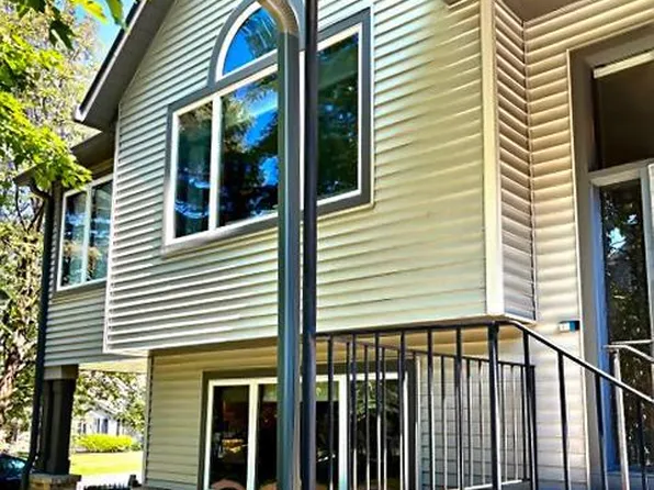 2552 Manitou Ln, White Bear Lake, MN 55110