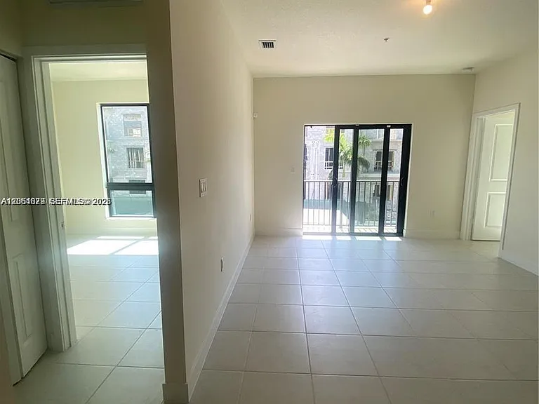 8201 NW 41st St #D-202 — Photo 6