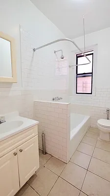 Rented by Keller Williams NYC | media 6
