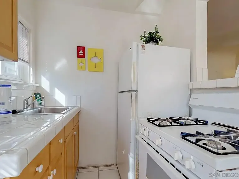 719 Ensenada Ct — Photo 8