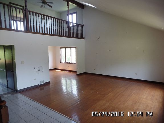 5th image of 17181 Highwood Dr