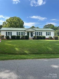 511 6th St SW, Conover, NC, 28613