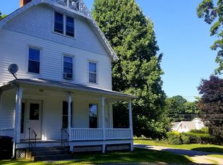 3695 Briarhill St, Mohegan Lake, NY 10547