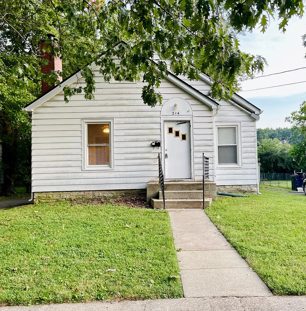5 Bedroom Home Near UK Available August 2027! — Photo 1