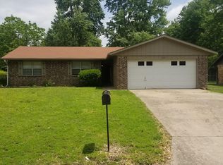 1101 Alicia St, Springdale, AR 72762