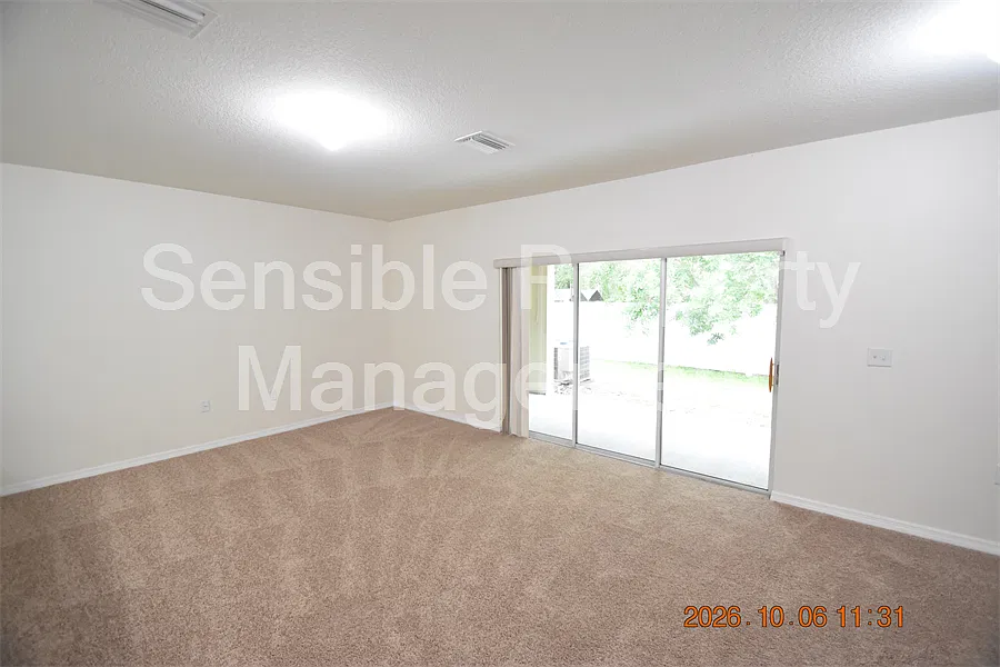3 bed, 2.5 bath, 1478 sqft, $1,790 — Photo 4