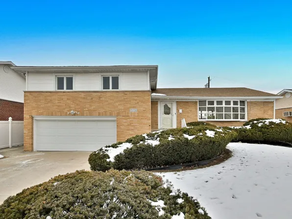 1213 Helen Dr, Melrose Park, IL 60160