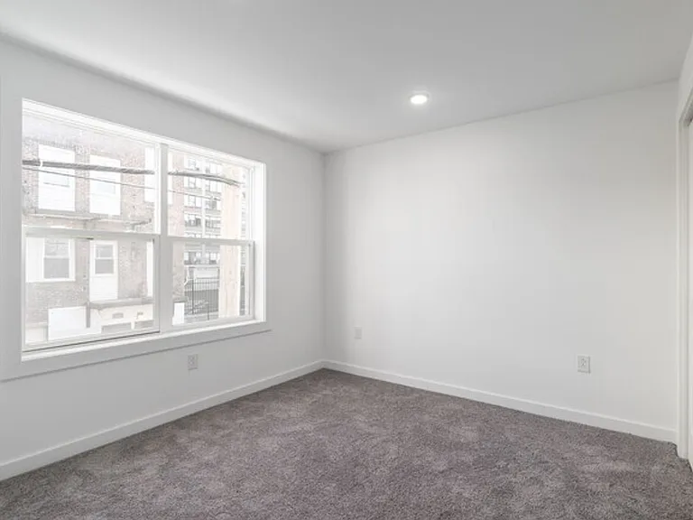 1254 N Carlisle St — Photo 4