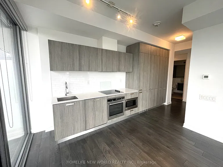 50 Charles St E #2503 — Photo 8