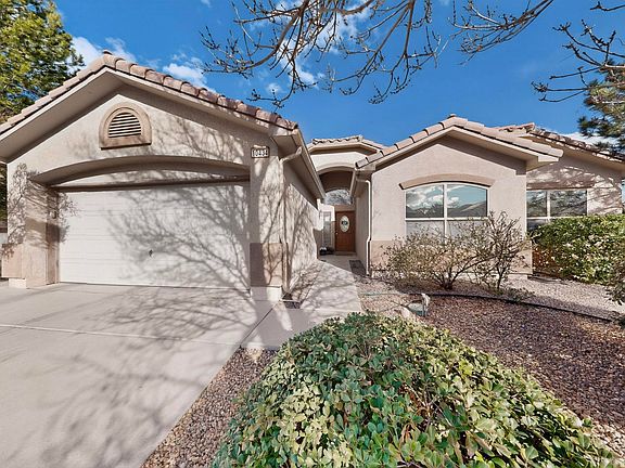 3rd image of 10434 Cantacielo Dr NW