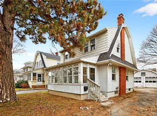 46 Maynard St, Rochester, NY 14615