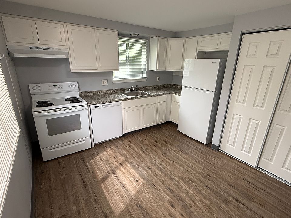1st image of 250 Huth Rd APT H