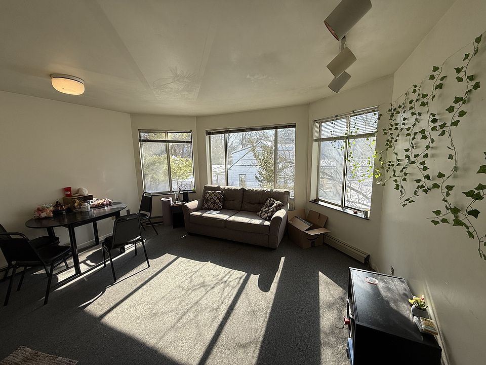1st image of 204 Miller St #11536700