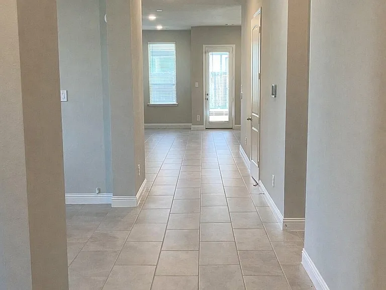 10442 Eastern Bluestar Dr — Photo 7
