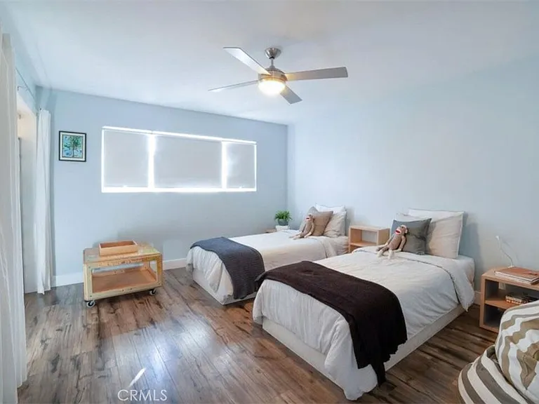 1530 Marine Ave — Photo 27