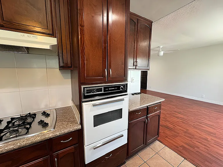 2024 S Garth Ave #6 — Photo 6