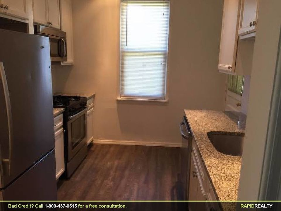 1st image of 272 Dahlgren Pl