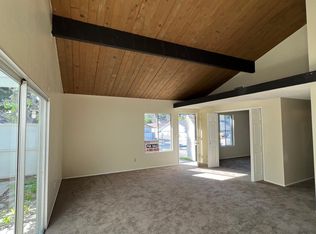 1389 Maxwell St, Upland, CA 91786