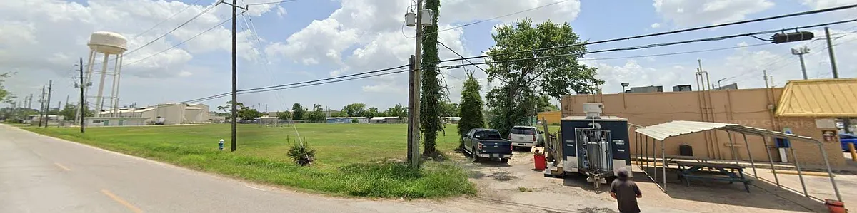 Building Photo - 1208 Sheldon Rd