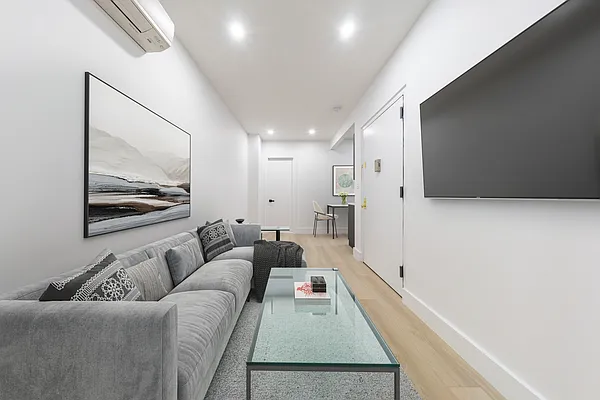 Rented by Platinum Properties | media 15