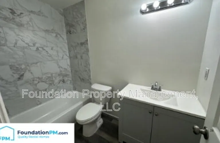 2966 Watson St — Photo 16