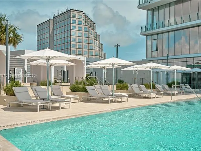 300 Biscayne Blvd #3104 — Photo 71